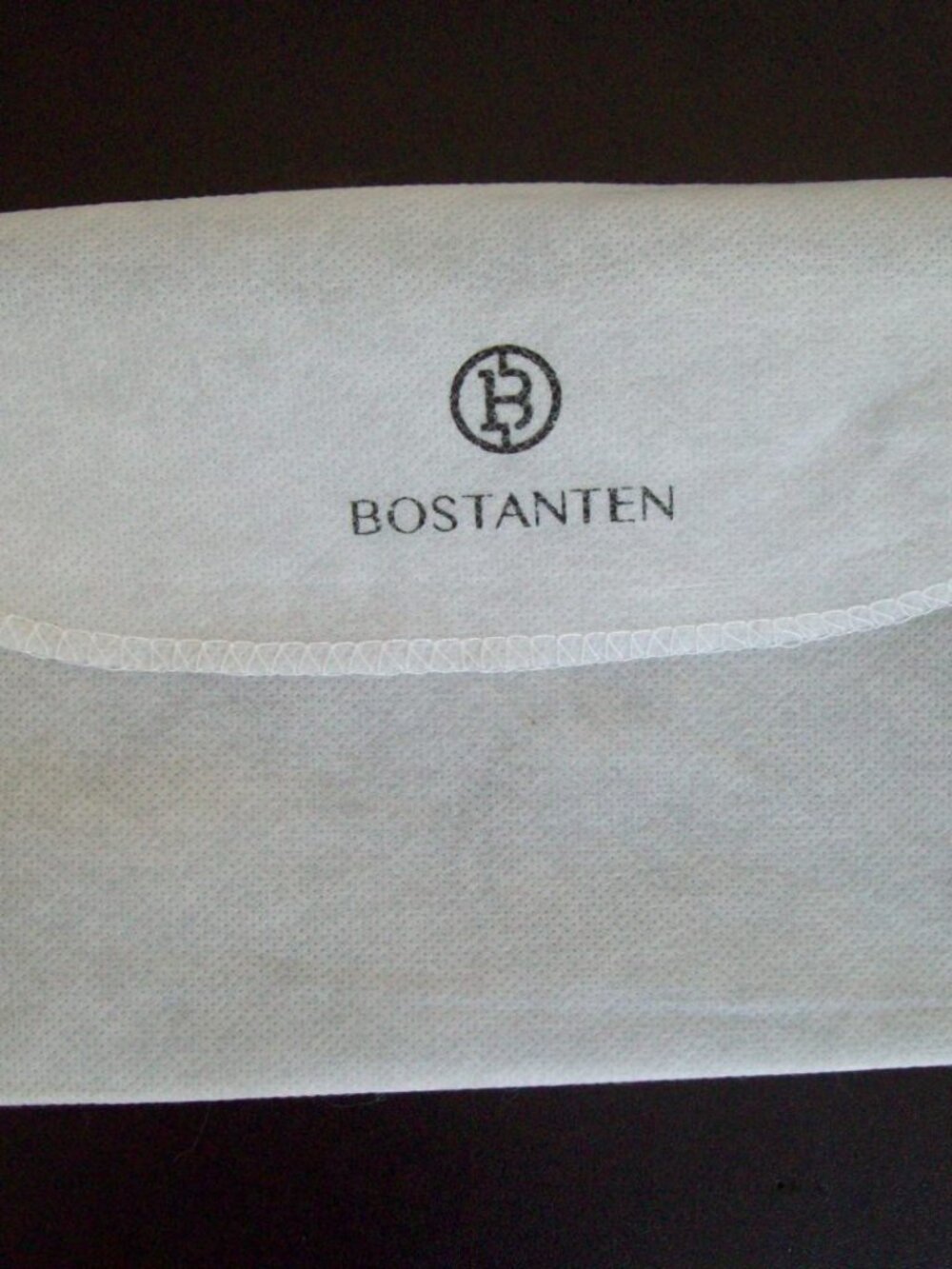 BOSTANTEN Burgundy Leather Wallet Women"s - Picture 5 of 5